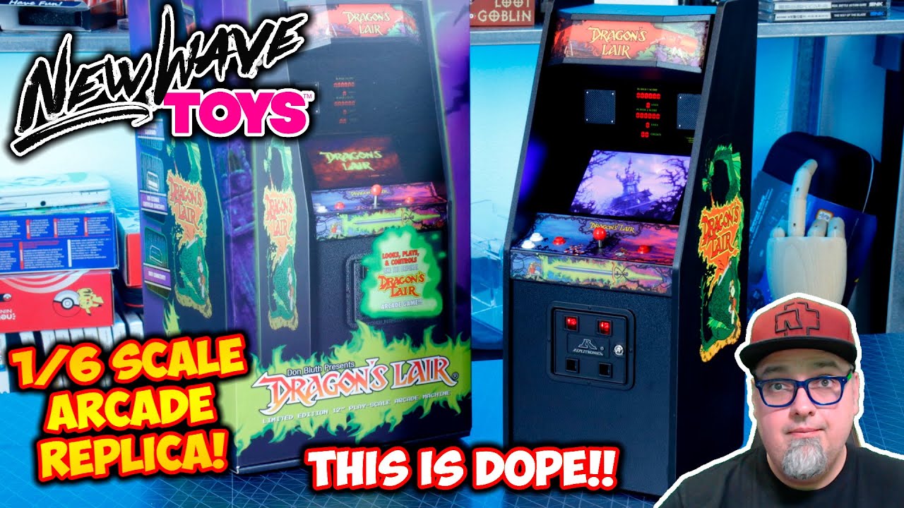 This Is DOPE! Dragon's Lair 1/6 Scale Arcade Replica From New Wave Toys! Replicade Review!