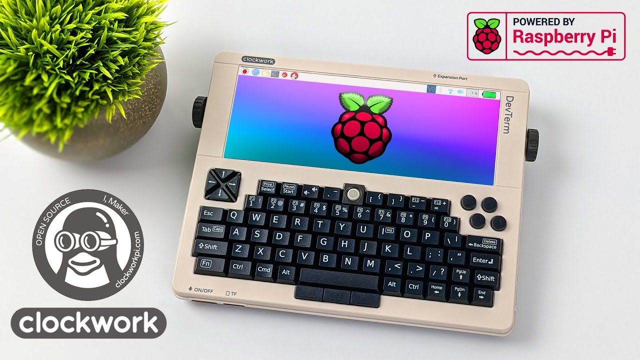 This Thing Is Super Cool! Clockwork Pi Dev Term First Look!