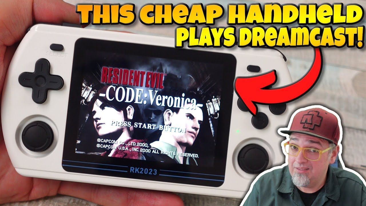 This RETRO Emulation Handheld Has A STUPID Name & Looks UGLY… But It Plays Dreamcast!